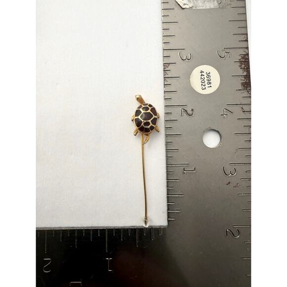 Vintage 70s Turtle Stick Pin Green Enamel Shell Gold Tone Lapel Hat Pin - Picture 9 of 10